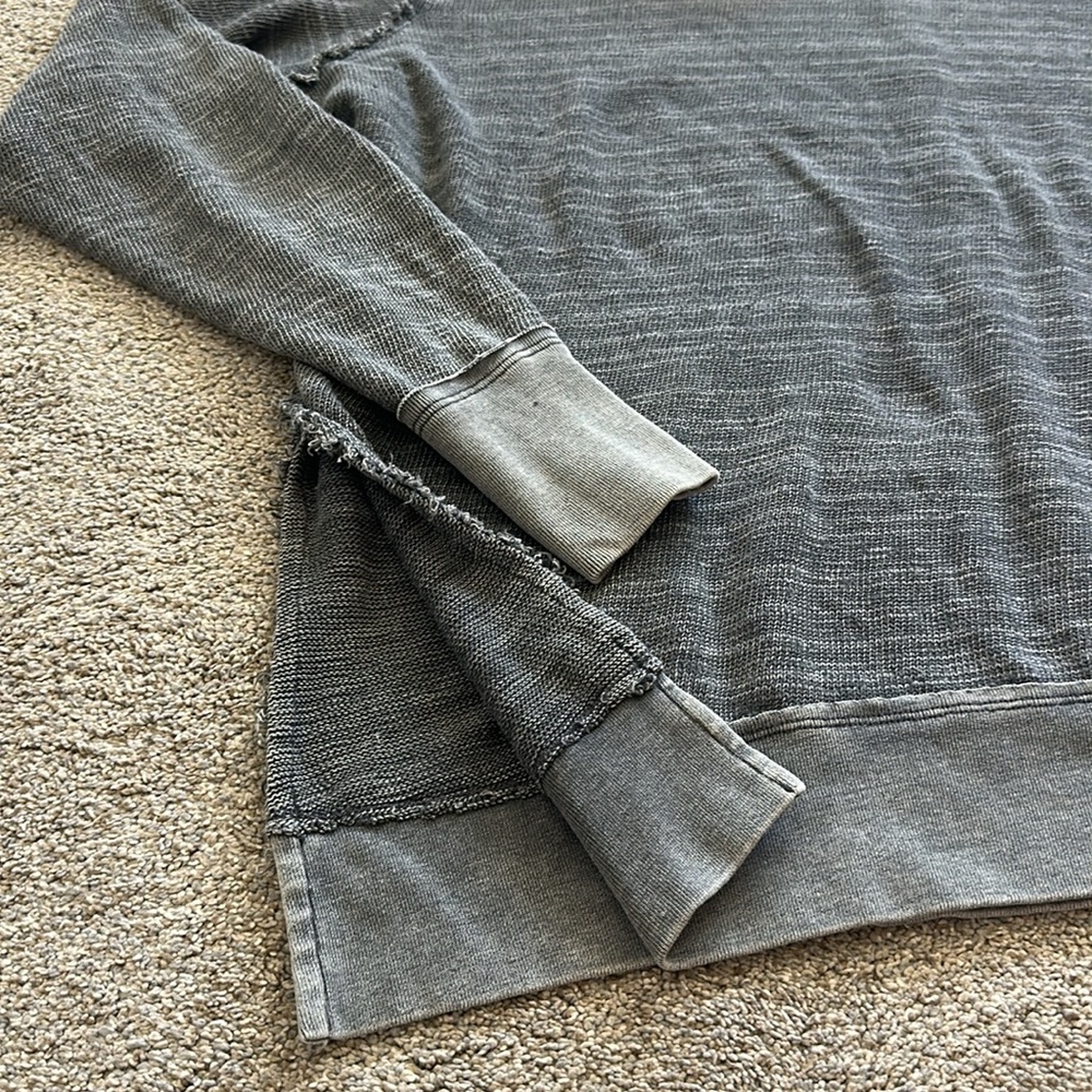 Free people We the Free Timmy turtle pull over - Picture 9 of 14